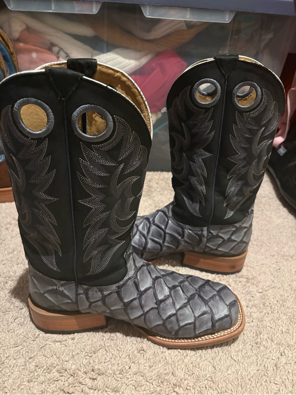 Gray Men's Western Cowboy Boots with Black Shaft